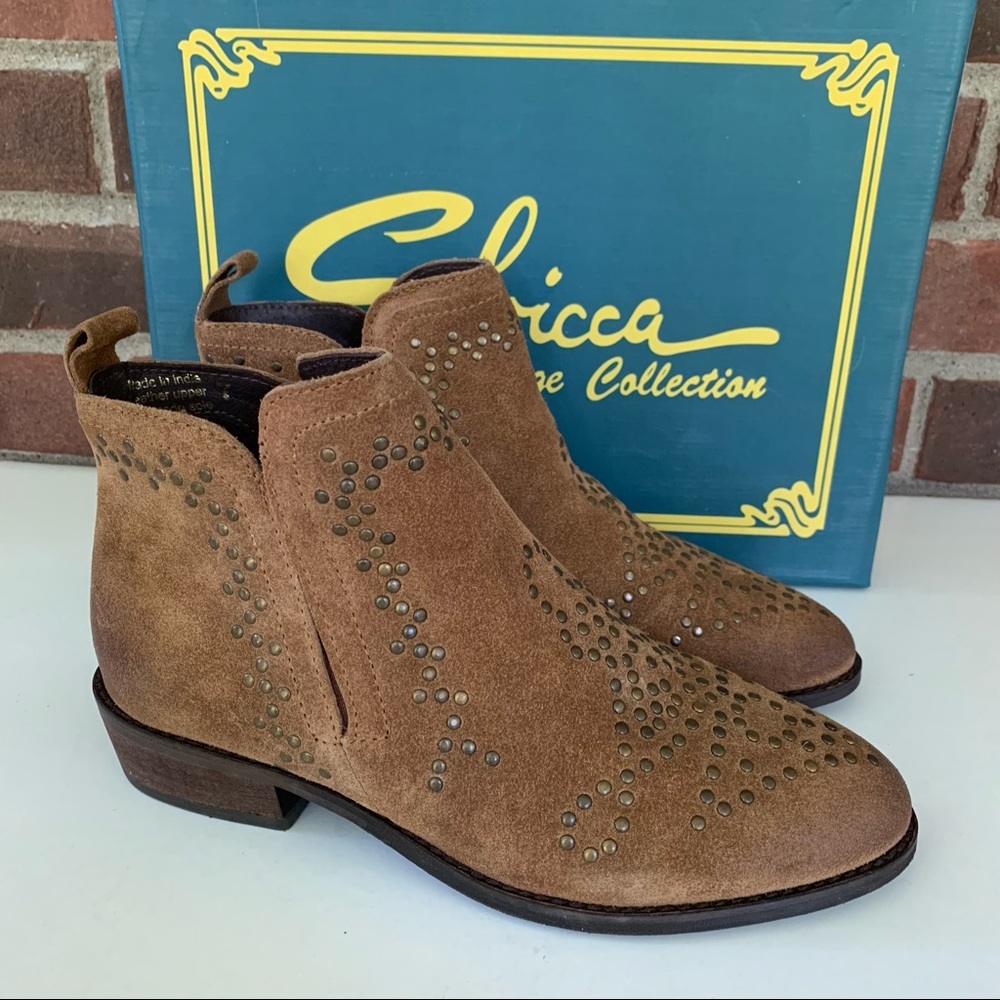 Sbicca Women’s Sansa Brown Suede Studded Pull On Block Heel Ankle Boots US 7 M